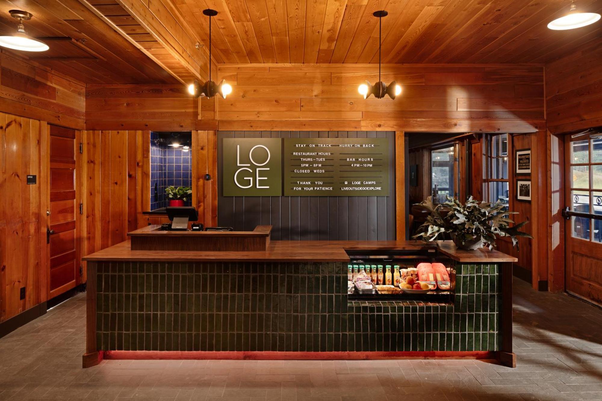 Loge Glacier National Park Essex エクステリア 写真