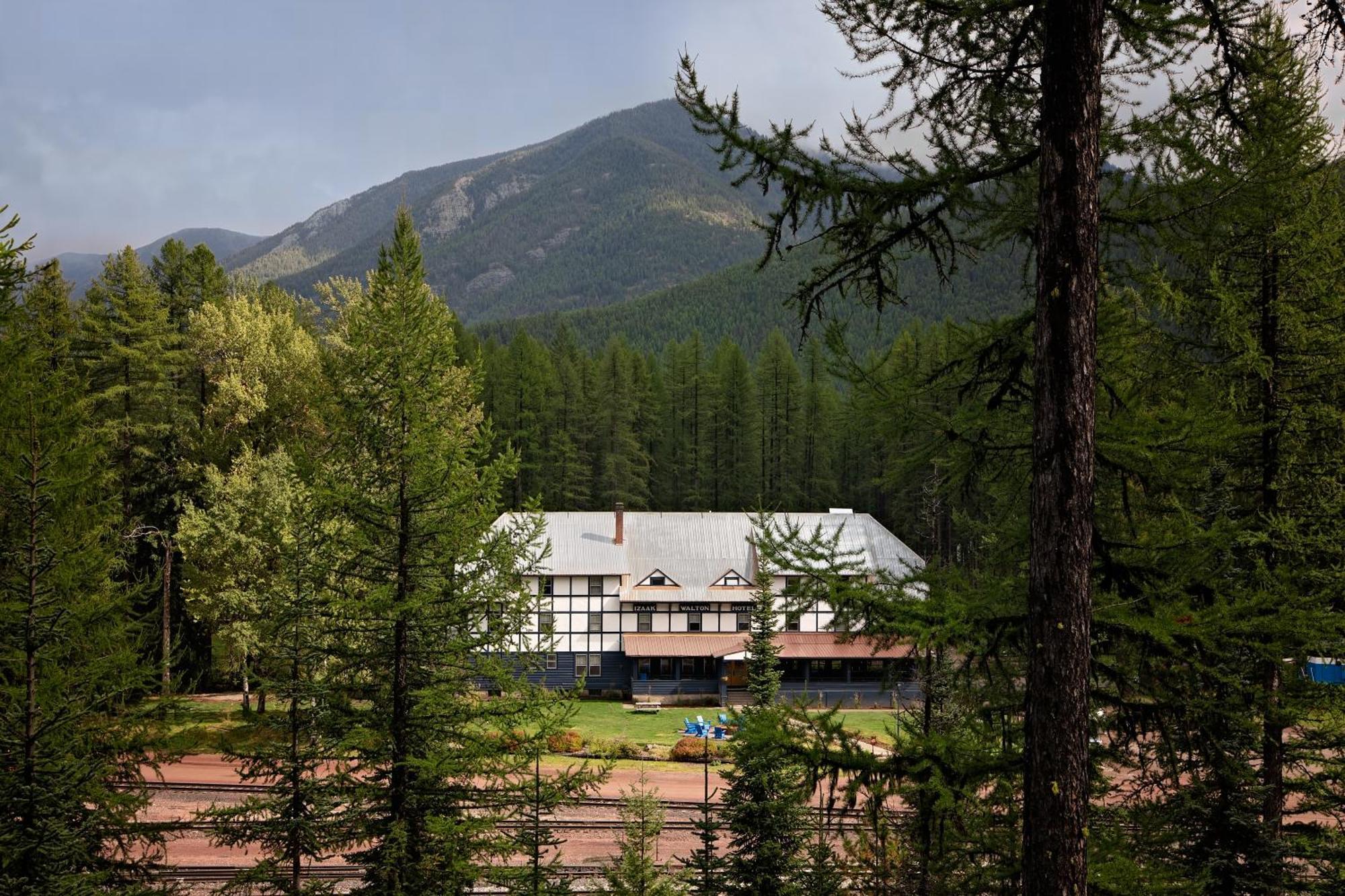 Loge Glacier National Park Essex エクステリア 写真