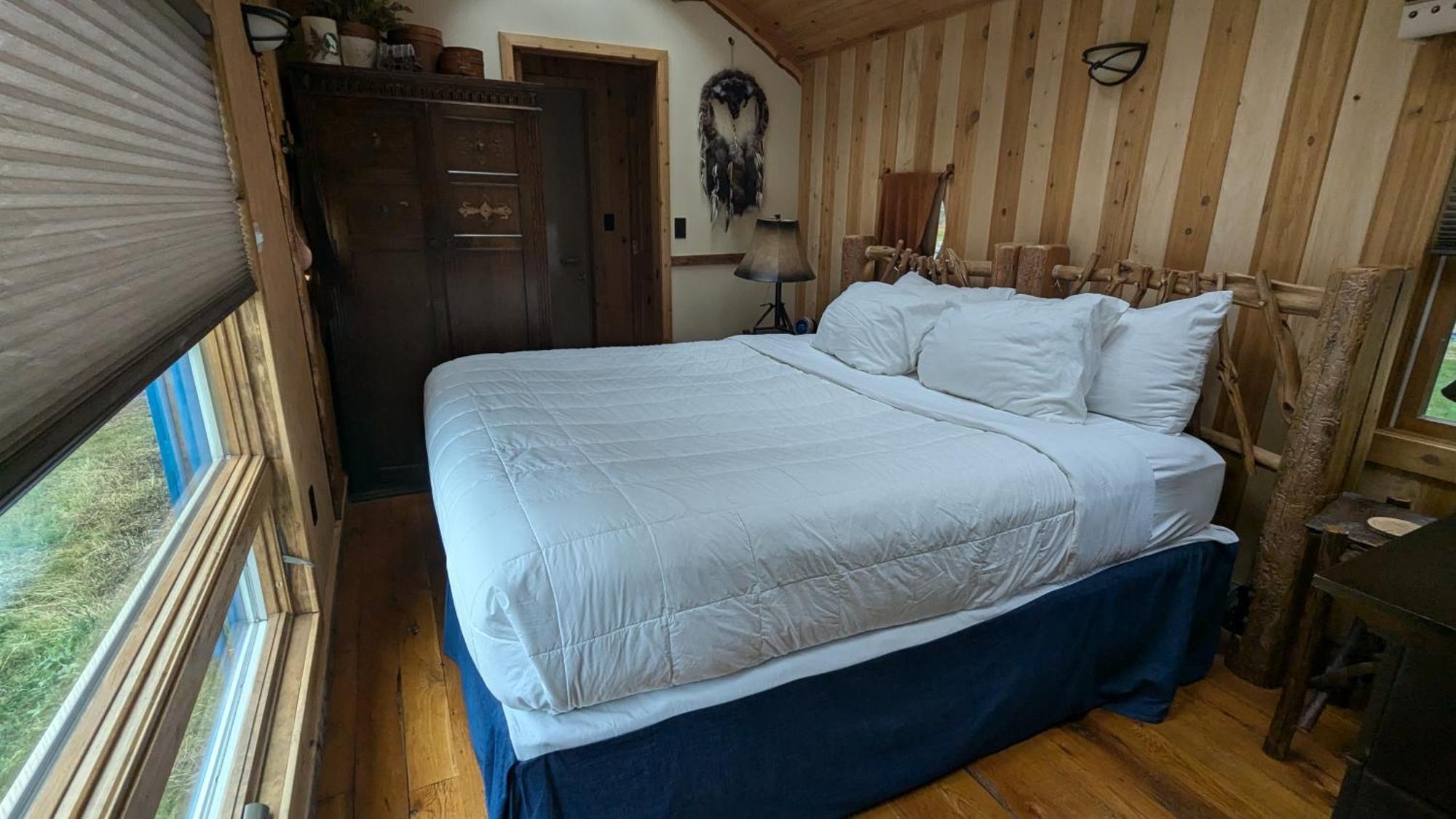 Loge Glacier National Park Essex 部屋 写真